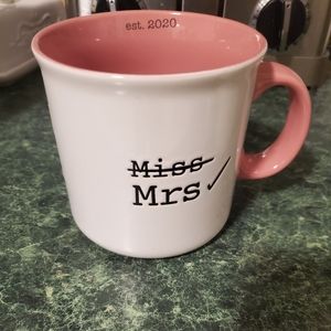 ❤3/$15❤ Miss to Mrs mug